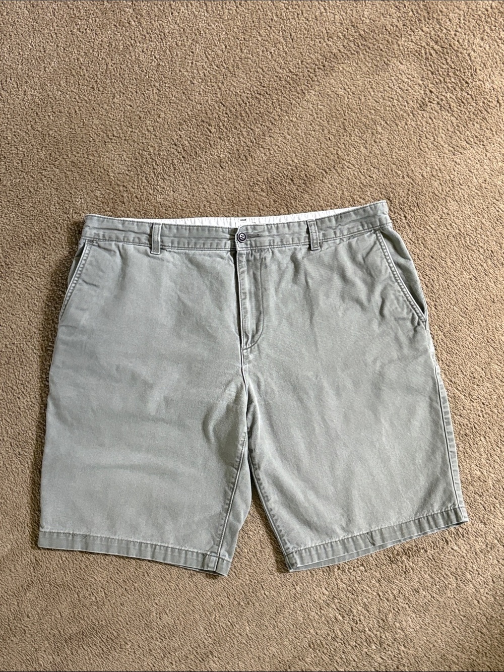 MENS 38” Gray Docker Shorts